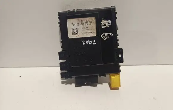 Volkswagen PASSAT B6 Steering angle sensor 3C0953549L 05113842 68493