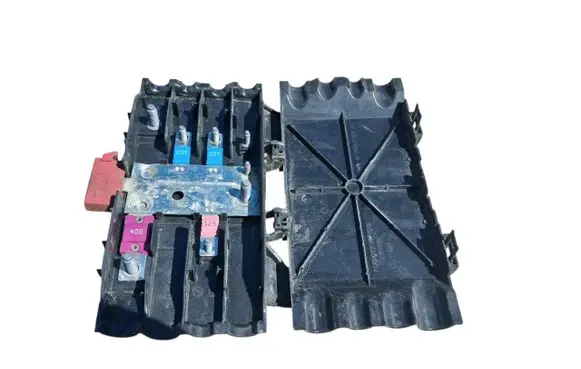 Volkswagen Crafter Fuse module 7C0937517A