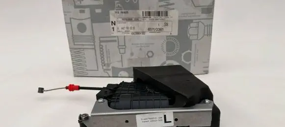 Mercedes-Benz V Class W447 Rear door soft close latching motor A4477600010pmi 41011247 A4477600010