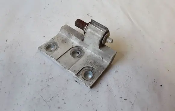 Volkswagen Crafter Front door lower hinge NOCODE