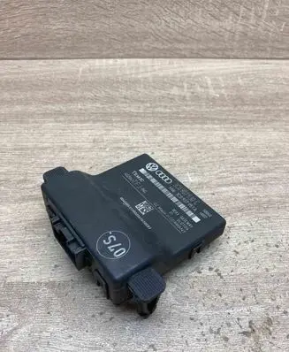 Volkswagen PASSAT B6 Gateway control module 3C0907530C