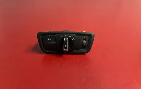 BMW X1 F48 F49 Light switch 6847518