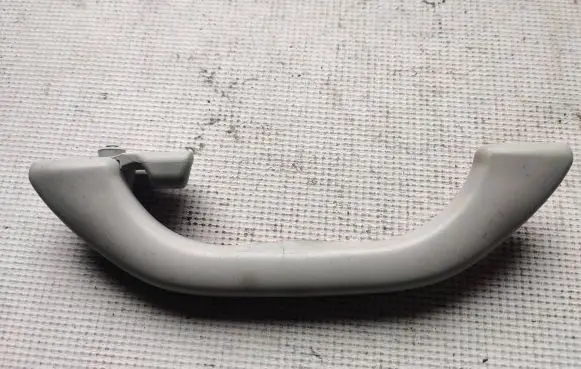Audi A4 S4 B5 8D Rear interior roof grab handle 8D0857607A 8D0857607
