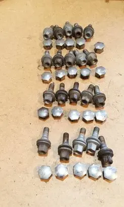 Nuts/bolts