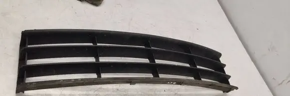 Skoda Octavia Mk2 (1Z) Front bumper lower grill 1Z0853677C