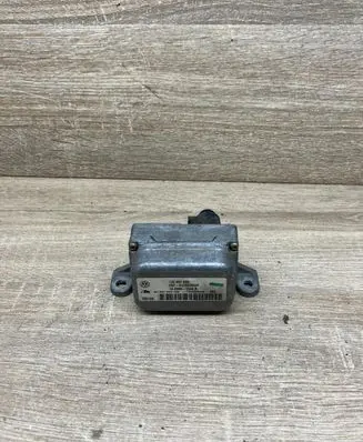 Volkswagen Golf IV ESP acceleration yaw rate sensor 1J1907637C 10098004442