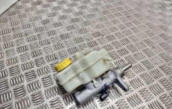 Volkswagen Cross Polo Master brake cylinder 6r0611301