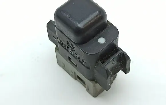 Mercedes-Benz S W140 Child safety switch 1408217551