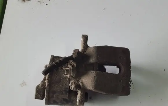 Volvo V60 Brake caliper pad carrier rear 