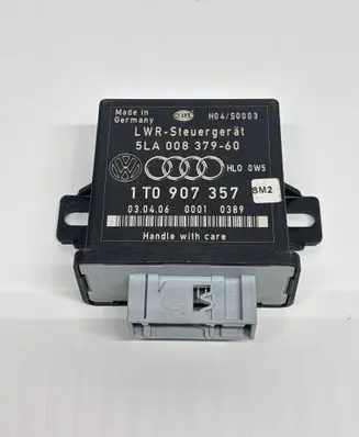 Volkswagen Touran I Light module LCM 1T0907357 5LA00837960 030406