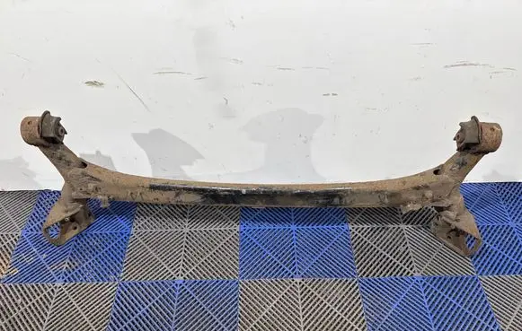 Toyota Prius (XW20) Rear axle beam 