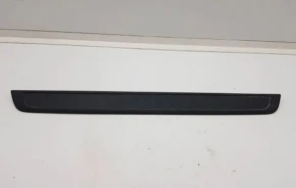 Infiniti Q30 Front sill trim cover 769B05DA0A