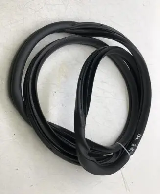 Hyundai i30 Rear door rubber seal (on body) 