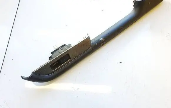 Nissan X-Trail T30 Electric window control switch 829488H300X