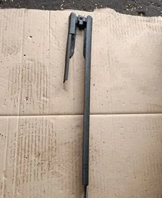 Audi Q7 4L Front driver seat rail trim 7L0881479