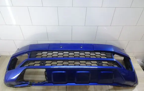 Volkswagen Amarok Front bumper 2H6807155A