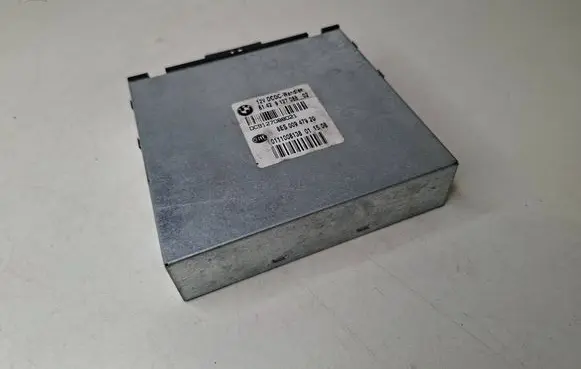 BMW 3 E90 E91 Other control units/modules 9127088 0111008138 8ES00947920