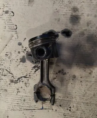 BMW 5 E60 E61 Piston with connecting rod 11257792745 11247798368