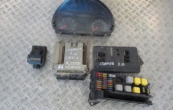Engine ECU kit and lock set