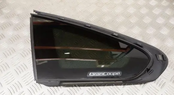 BMW 4 F36 Gran coupe Rear side window
