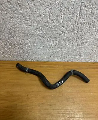 Coolant pipe/hose