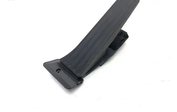 BMW 7 F01 F02 F03 F04 Accelerator throttle pedal 6858574 3542685857402