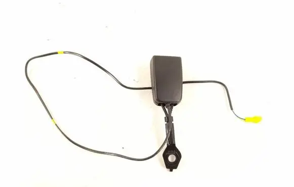 Mercedes-Benz C W204 Front seatbelt buckle 2048602369 A2048602369