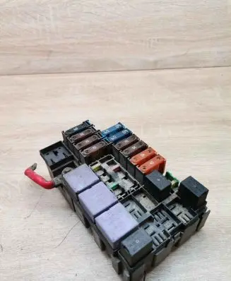Renault Scenic I Fuse module 270602