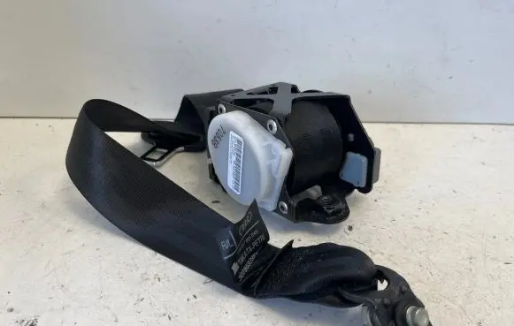 Audi A6 S6 C7 4G Rear seatbelt 4G8857805D 307868299