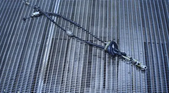 Citroen C3 Gear shift cable linkage 