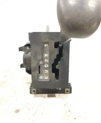 Mercedes-Benz E W124 Gear shifter/selector 1242870405 51090202