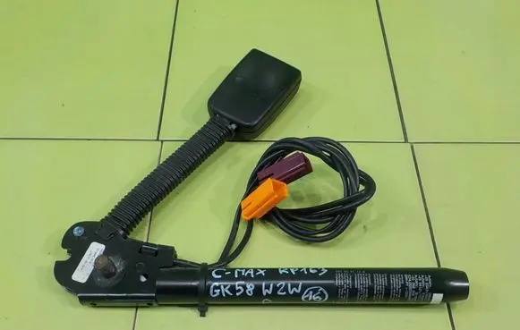 Ford Focus Front seatbelt 615006200A RP163