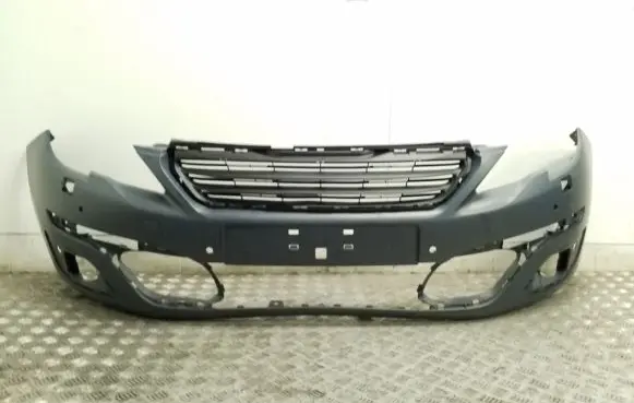 Peugeot 308 Front bumper AA36117425