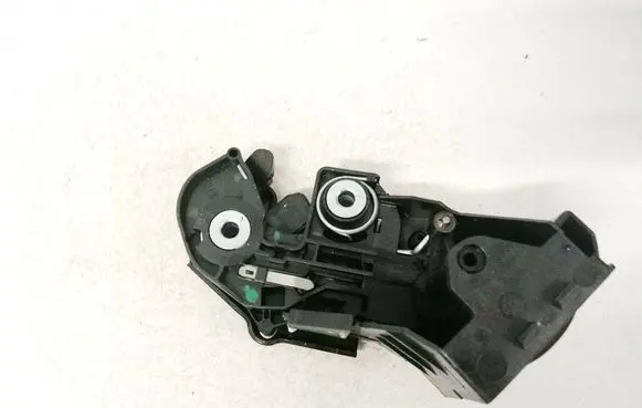 Hyundai Coupe Seat back rest lock catch l0233119aa 1854809