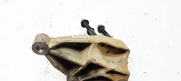 Volvo S40, V40 Engine mounting bracket 30611139 AK71