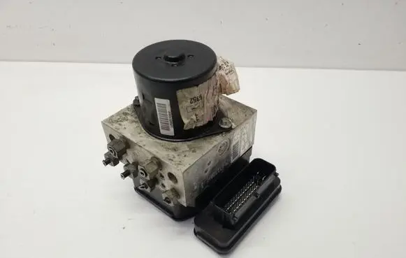 Opel Insignia A ABS Pump 13332549