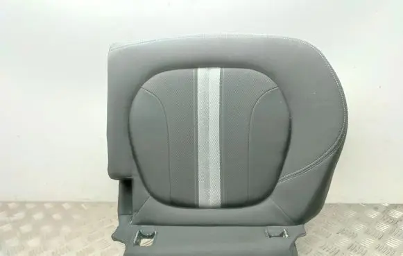 BMW 2 F45 Rear seat 