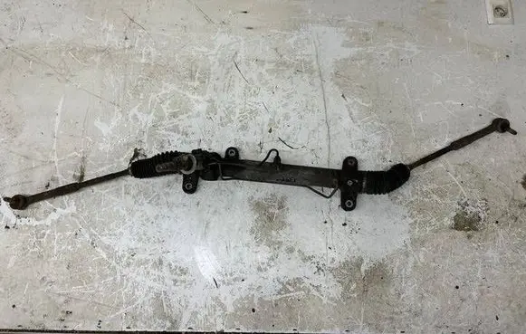 Toyota Avensis T250 Steering rack ENAC46000