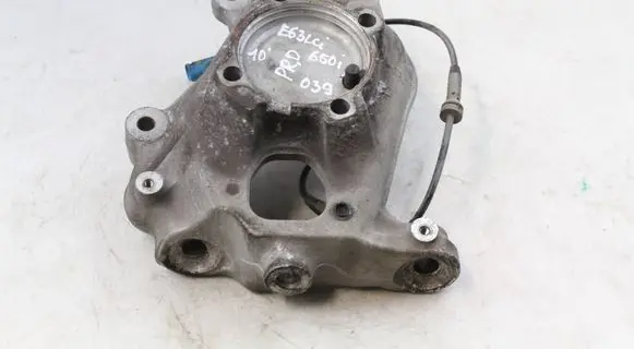 BMW 6 E63 E64 Front wheel hub 6762018 31216762018