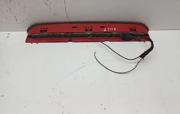 Volkswagen PASSAT B7 Third/center stoplight 1K6945097A