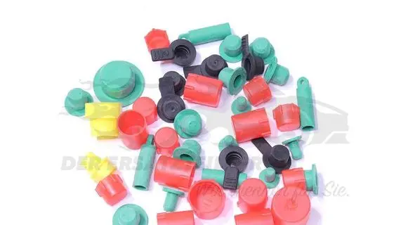 Renault Master II Fuel injectors set 7701208229