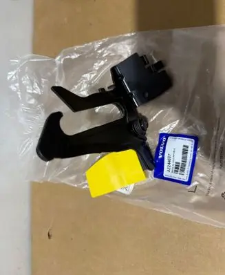 Volvo XC40 Engine bonnet/hood lock/catch 32244037