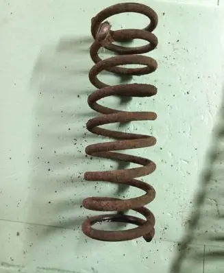 Jeep Grand Cherokee (WJ) Front coil spring