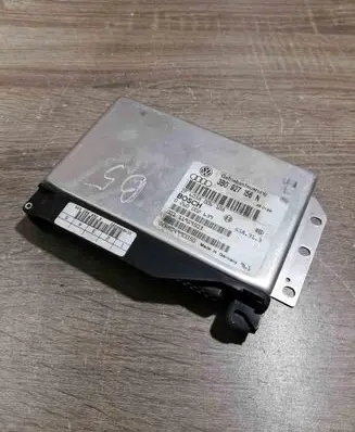 Volkswagen PASSAT B5 Gearbox control unit/module 3B0927156N 0260002639