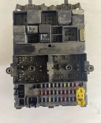 Jeep Grand Cherokee (WJ) Fuse module 3511A11B
