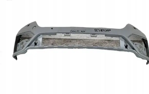 Skoda Octavia Mk4 Front bumper 5E3807217F