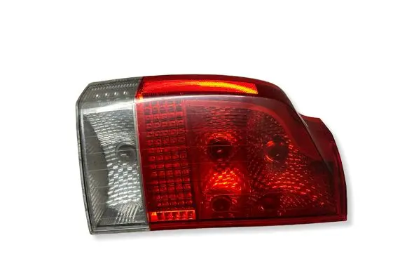 Volvo V70 Rear/tail lights 161037