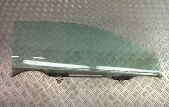 Toyota Corolla E120 E130 Front door window glass four-door 43R007951
