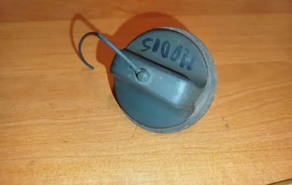 Renault Modus Fuel tank filler cap 7700812369 002845 431898