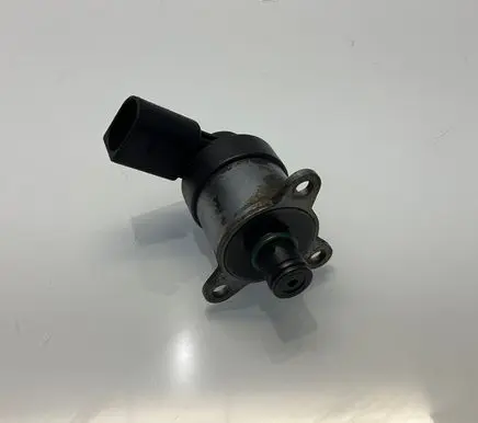 Mercedes-Benz E W212 Fuel pressure sensor A6420740284 6420740284